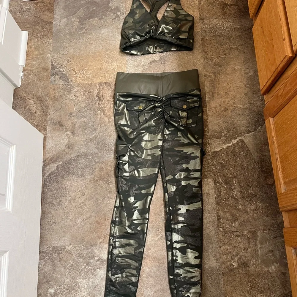 Cute Booty Legging Set - Picture 8 of 9